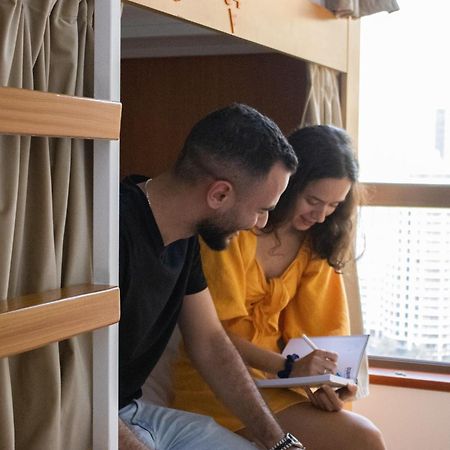 Lunar Hostel 96 Dubaj Zewnętrze zdjęcie
