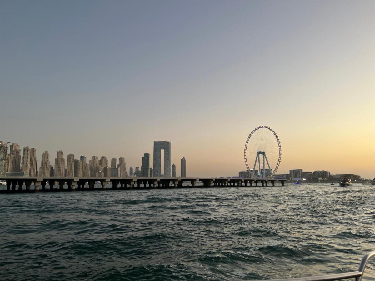 Lunar Hostel 96 Dubaj Zewnętrze zdjęcie