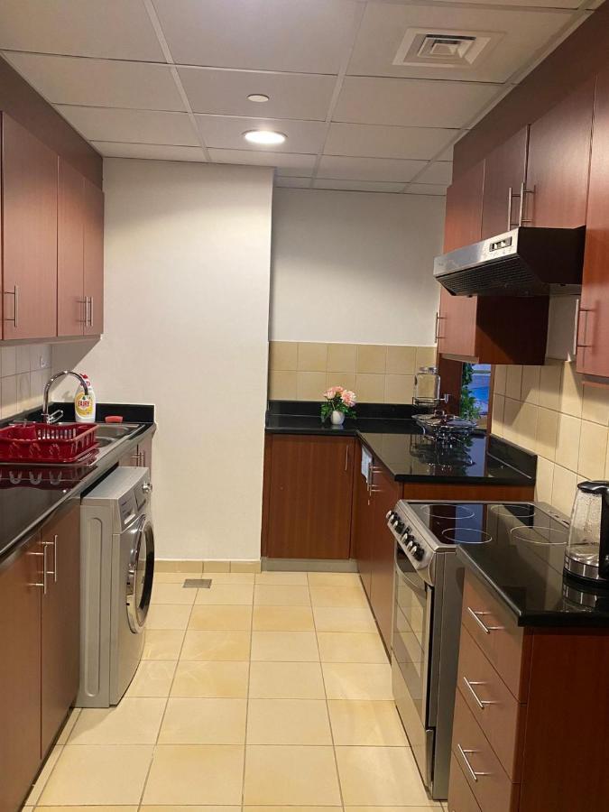 Lunar Hostel 96 Dubaj Zewnętrze zdjęcie