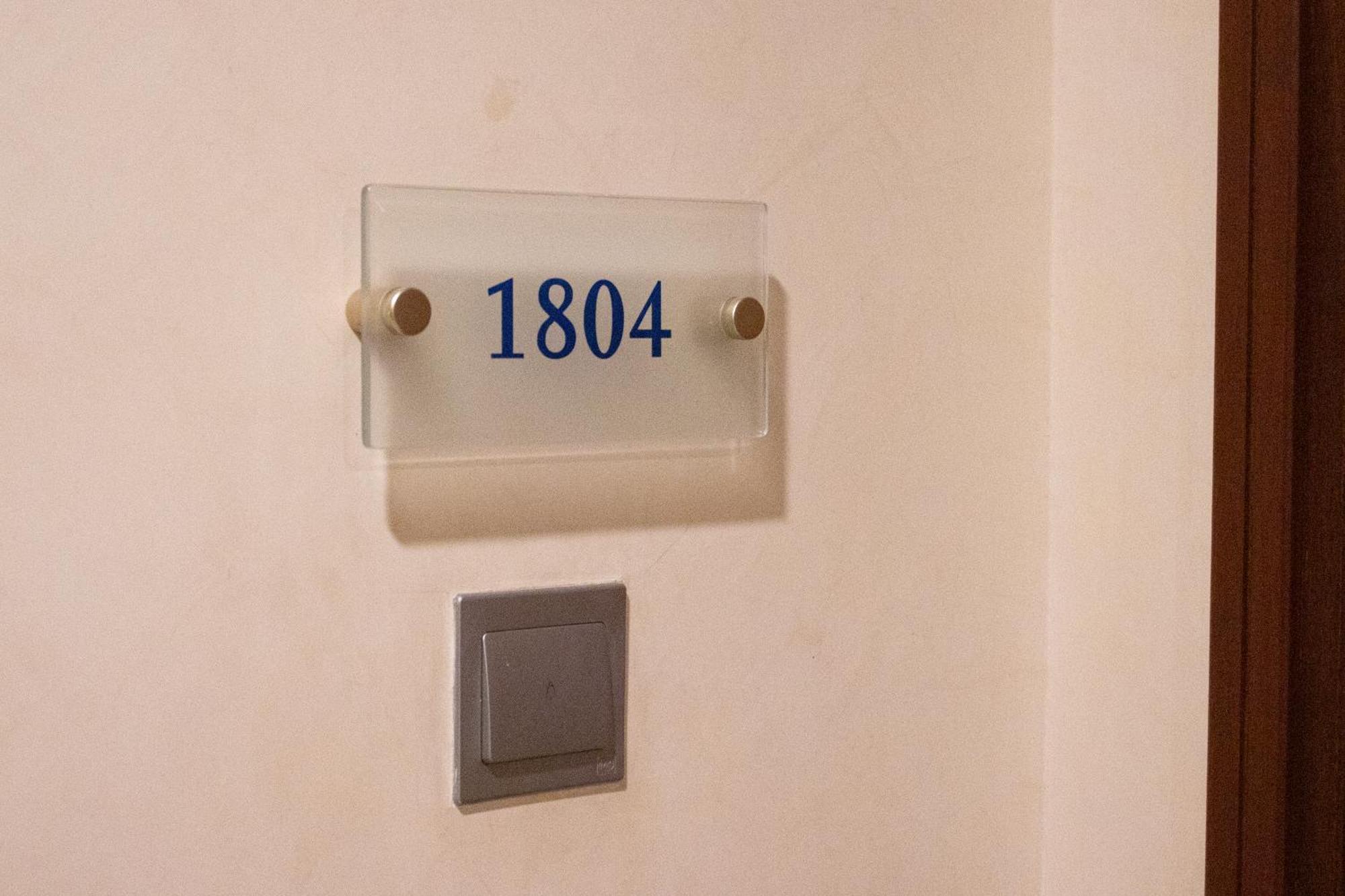 Lunar Hostel 96 Dubaj Zewnętrze zdjęcie